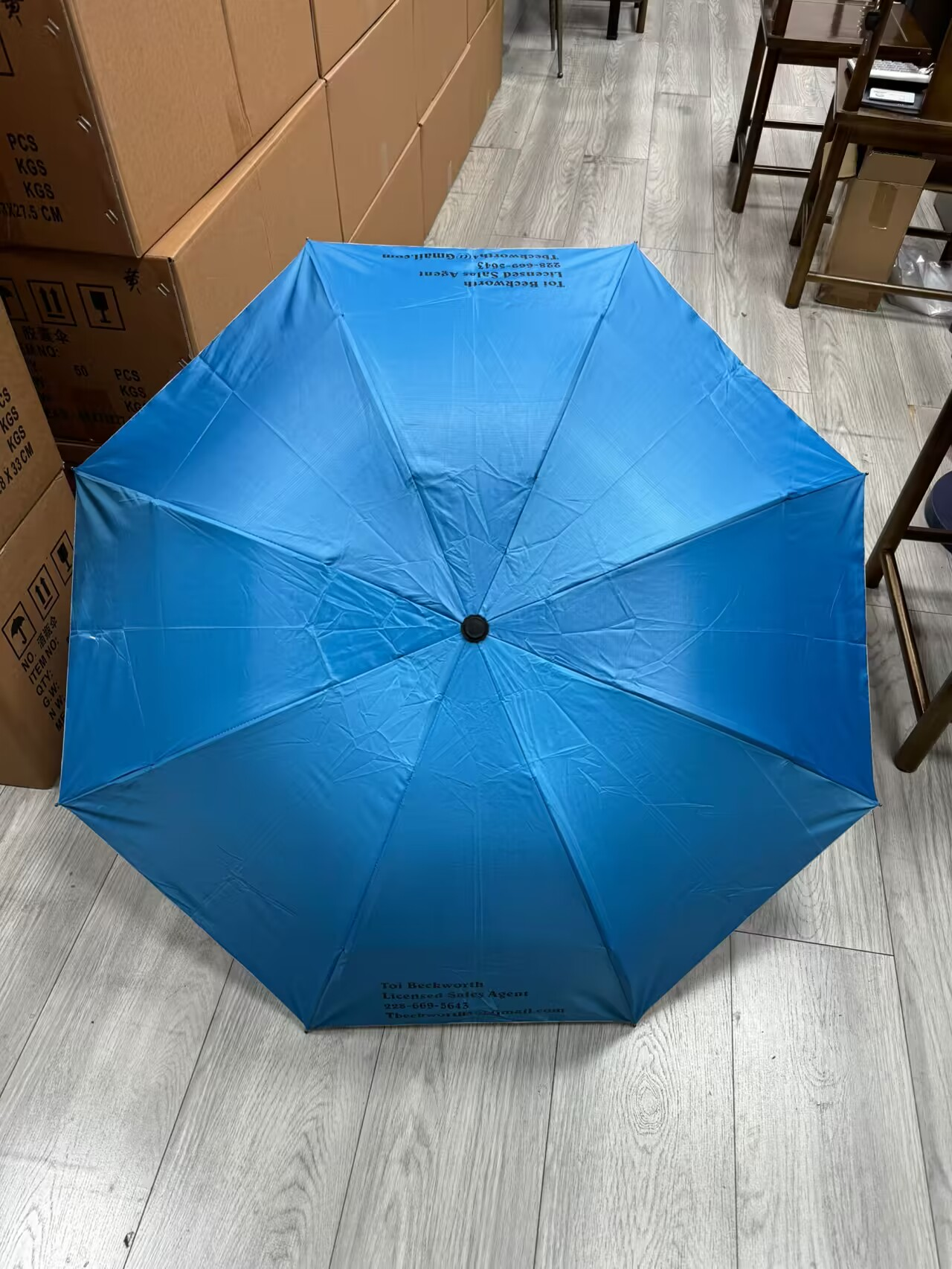 Promotional Gift Wine Bottle Shape Umbrella — Manual Umbrella OEM for promotional gift programs, custom logo, image 3