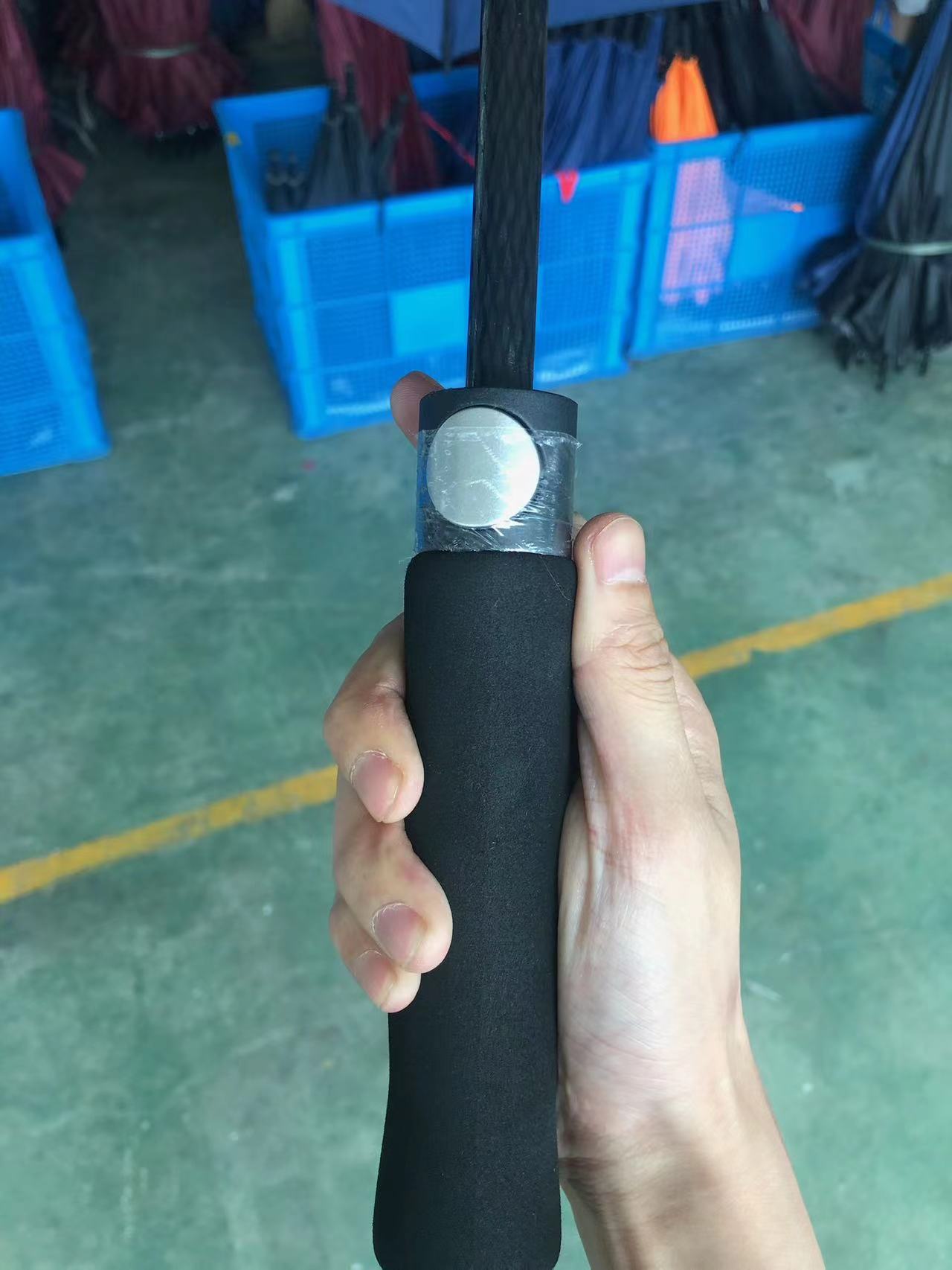 27 Inch Automatic Open Golf Umbrella OEM detail photo 5